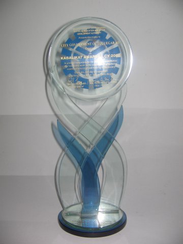 2000 Kabalikat Award